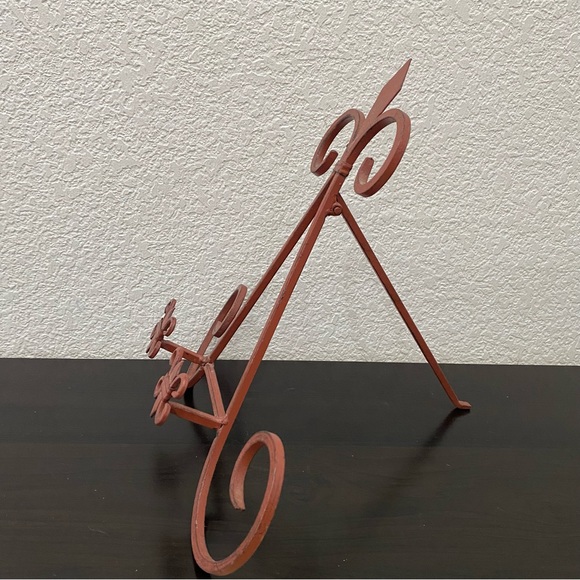 Rust Metal Scroll Easel Foldable Display Book/ Plate Stand - Picture 3 of 8